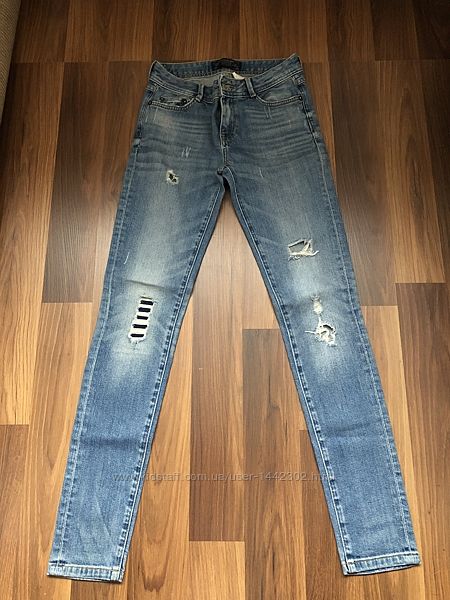 Стильные джинсы Zara размер S-XS в идеале 