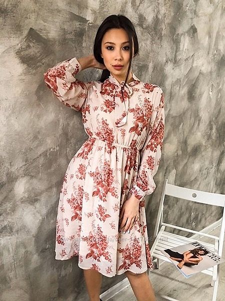 Стильное винтажное платье в цветы, длинный рукав