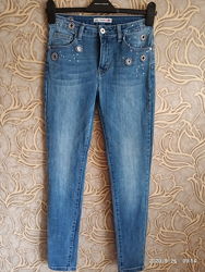 Крутые стрейчевые узкие джинсы с высокой посадкой denim premium/ размер м