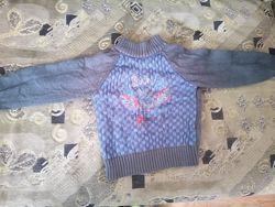 Одежда свитера и кофты для мальчиков от 2 - 5 лет в отличном состоянии 