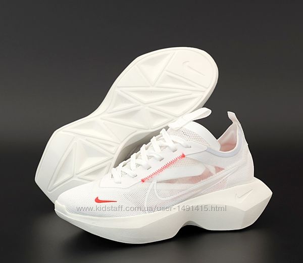 Женские кроссовки Nike Vista. White 