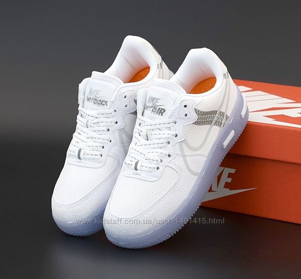 Женские кроссовки Nike Air Force. White 