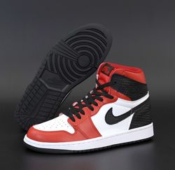 Мужские кроссовки Nike Air Jordan 1 Retro. White Red Black. Найк Джордан