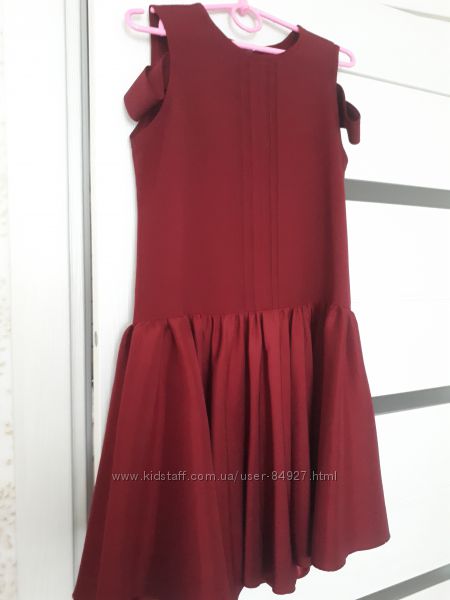 Нарядное бордовое платье, сшитое на заказ, на 7 лет