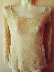 Блуза-сеточка с золотой вышивкой размер 42- наш 48 гламурная дорогая